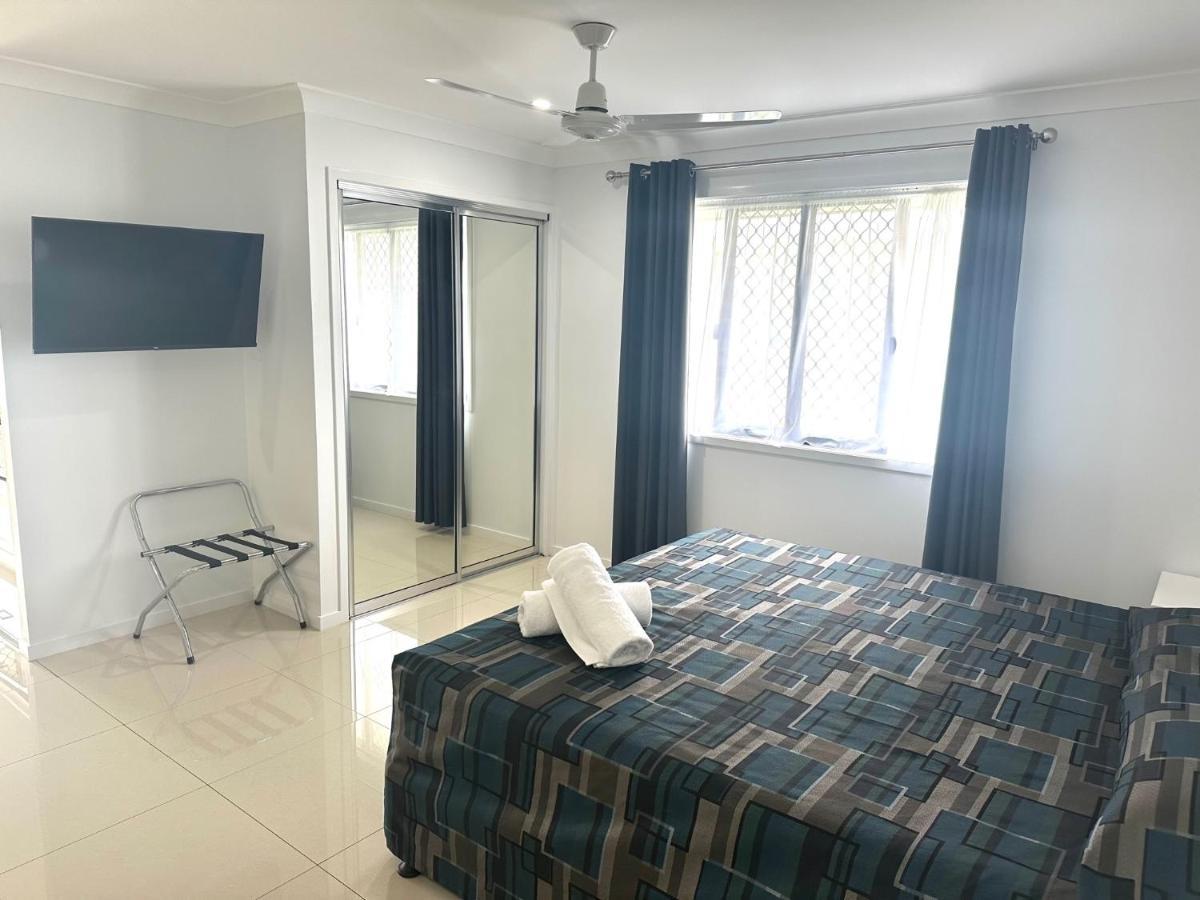 Casa Nostra Motel ร็อคแฮมป์ตัน ภายนอก รูปภาพ