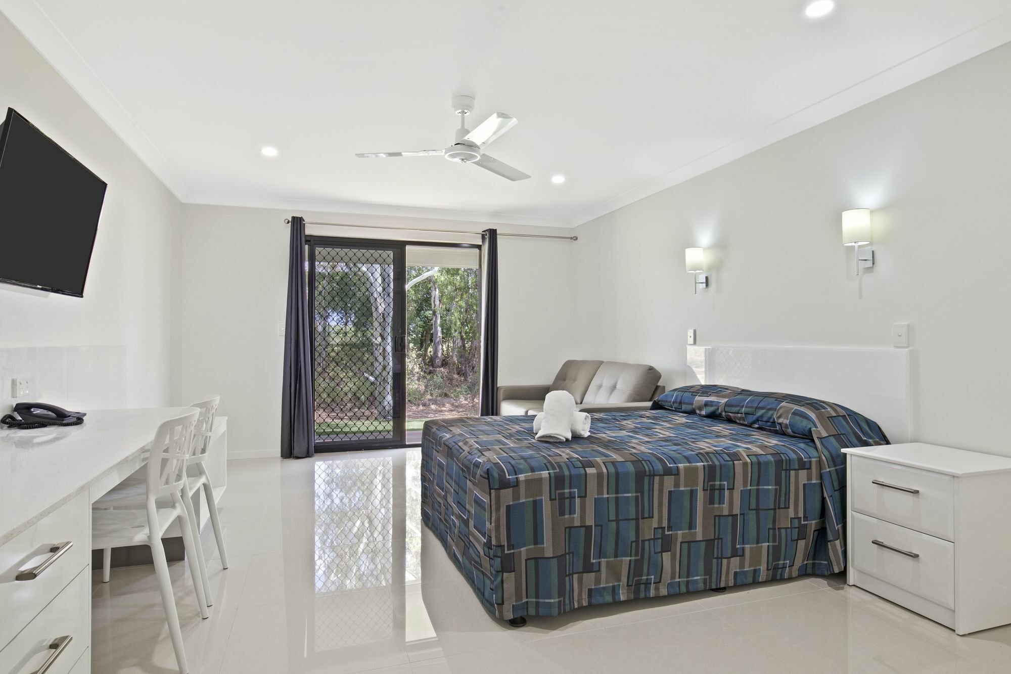 Casa Nostra Motel ร็อคแฮมป์ตัน ภายนอก รูปภาพ